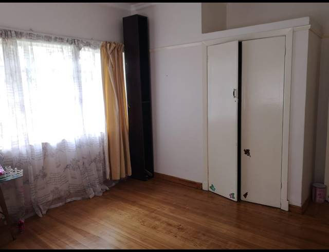 3 BEDROOM HOUSE TO LET IN CLARENDON